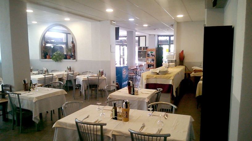 Imagen del bar/restaurante del Hotel Quadrifoglio, Lido delle Nazioni. Foto 7