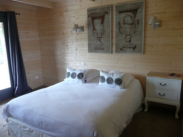 Imagen de la habitación del Hotel Quai Des Pontis. Foto 5