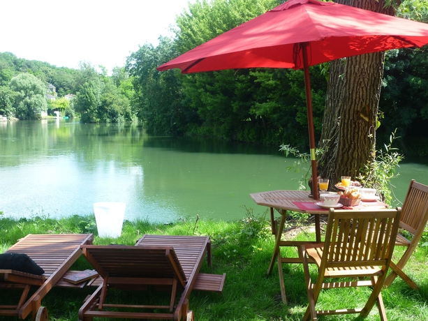 Imagen de los exteriores del Hotel Quai Des Pontis. Foto 7