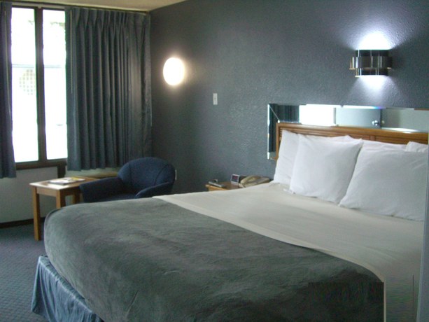 Imagen de la habitación del Hotel Quails Nest Inn And Suites. Foto 6