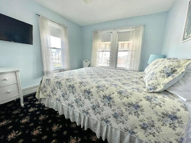 Imagen de la habitación del Hotel Quaker Inn. Foto 14