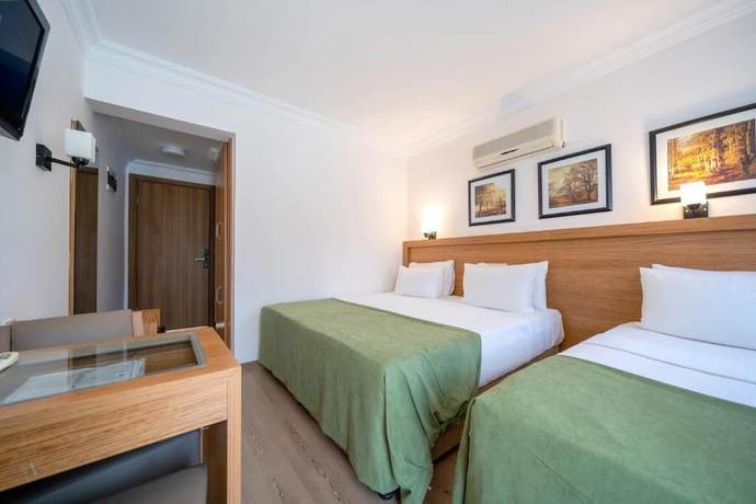 Imagen de la habitación del Hotel Qualia Park Hotel. Foto 8