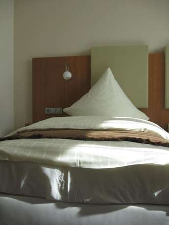 Imagen de la habitación del Hotel Qualitel Hilpoltstein. Foto 6