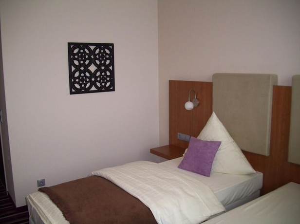 Imagen de la habitación del Hotel Qualitel Hilpoltstein. Foto 8
