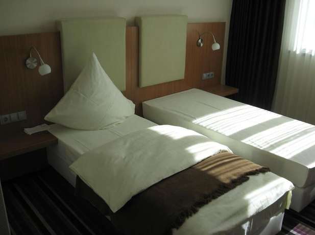 Imagen de la habitación del Hotel Qualitel Hilpoltstein. Foto 9