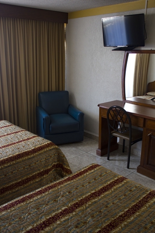 Imagen de la habitación del Hotel Qualitel Plus. Foto 6