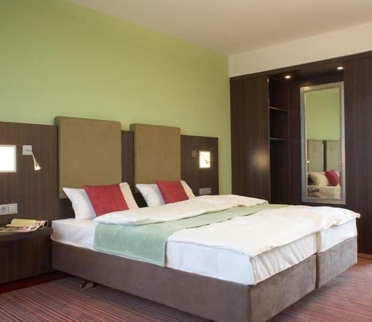 Imagen de la habitación del Hotel Qualitel Wilnsdorf. Foto 8