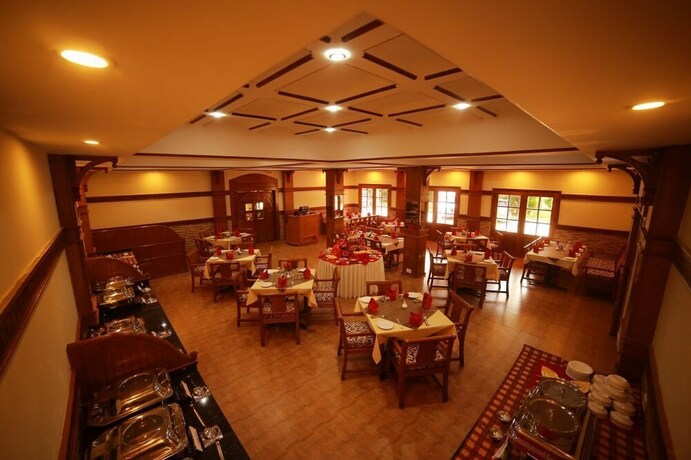 Imagen del bar/restaurante del Hotel Quality Airport. Foto 21