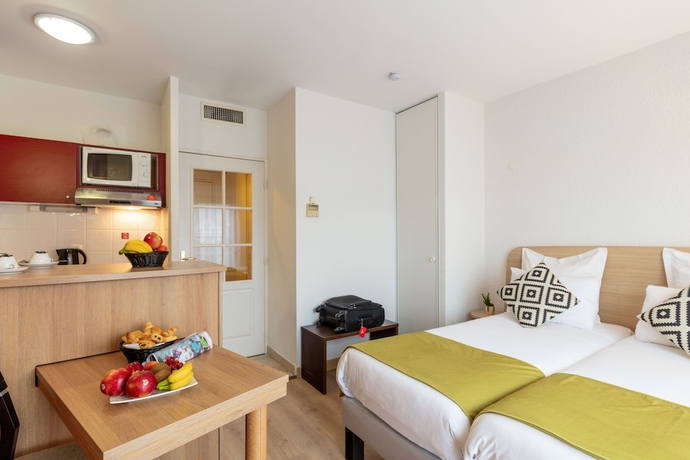 Imagen de la habitación del Hotel Quality Aparthotel Divonne - Portes de Geneve. Foto 14