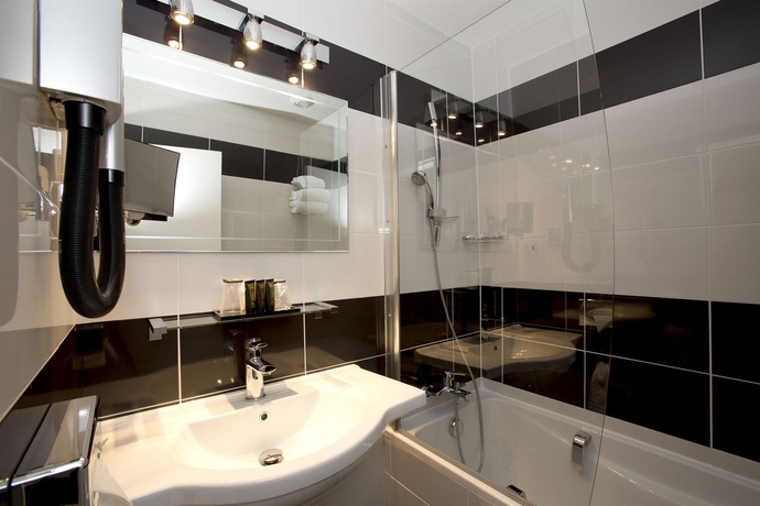 Imagen de la habitación del Hotel Quality Bordeaux Centre. Foto 10