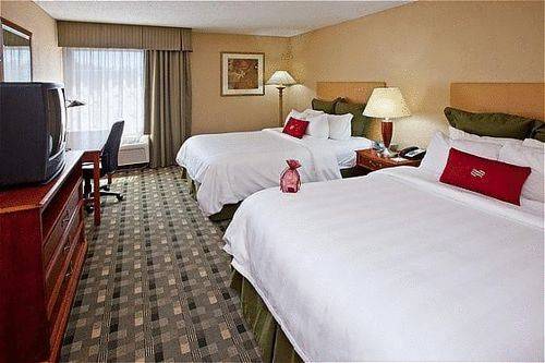 Imagen de la habitación del Hotel Quality Conference Center Cincinnati Blue Ash. Foto 8