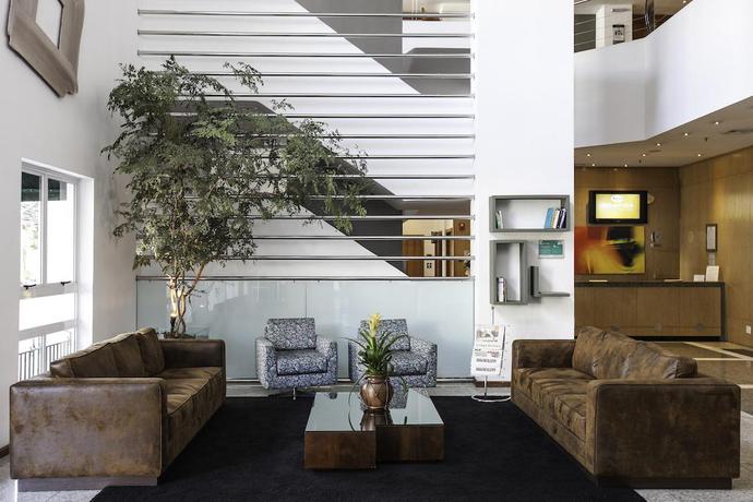 Imagen general del Hotel Quality Curitiba. Foto 15