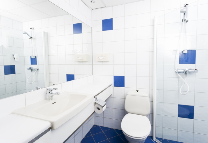 Imagen de la habitación del Hotel Quality Entry. Foto 11