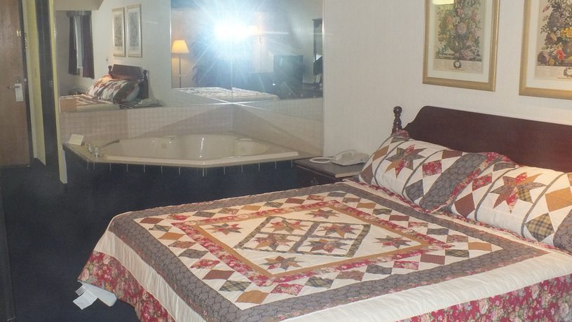 Imagen de la habitación del Hotel Quality Express Inn and Suites. Foto 15