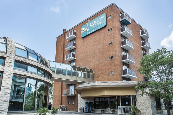 Imagen de los exteriores del Hotel Quality Fallsview Cascade. Foto 12