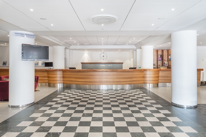 Imagen de los interiores del Hotel Quality Grand Boras. Foto 18