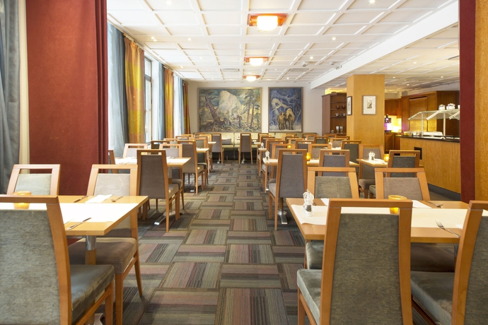 Imagen del bar/restaurante del Hotel Quality Grand Troms&oslash;. Foto 3