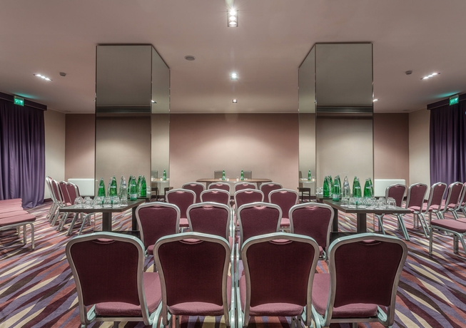 Imagen de los interiores del Hotel Quality Green Palace. Foto 15