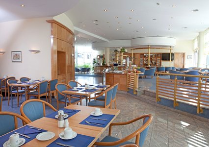 Imagen del bar/restaurante del Hotel Quality Hotel Schwann Str Apt Fair. Foto 7