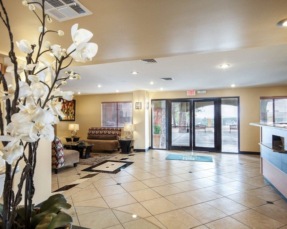 Imagen de los interiores del Hotel Quality Inn Airport East. Foto 16