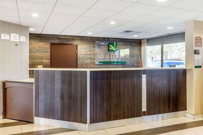 Imagen de los interiores del Hotel Quality Inn Airport South. Foto 18