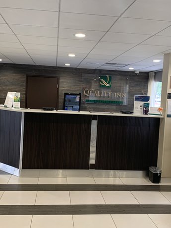 Imagen de los interiores del Hotel Quality Inn Airport South. Foto 19