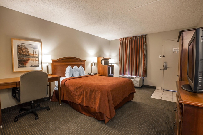 Imagen de la habitación del Hotel Quality Inn Airport - Southeast. Foto 8