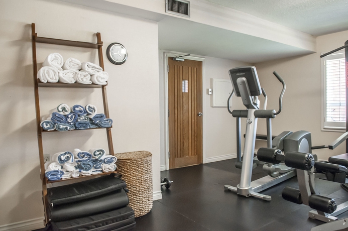 Imagen de los interiores del Hotel Quality Inn Airport West. Foto 13