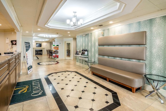 Imagen de los interiores del Hotel Quality Inn Alexander City. Foto 19