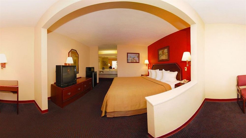 Imagen de la habitación del Hotel Quality Inn Alexandria. Foto 3