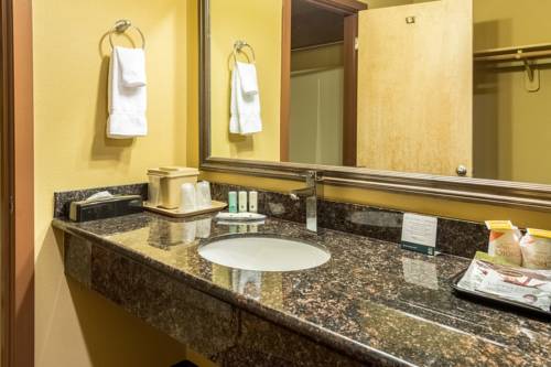 Imagen de la habitación del Hotel Quality Inn Aloha. Foto 3