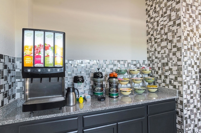 Imagen del bar/restaurante del Hotel Quality Inn, Amarillo . Foto 3