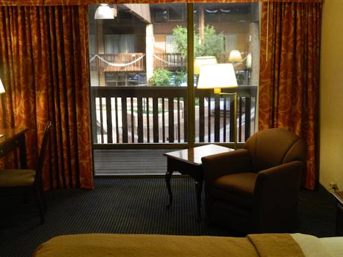 Imagen de la habitación del Hotel Quality Inn And Conference Center Somerset. Foto 3