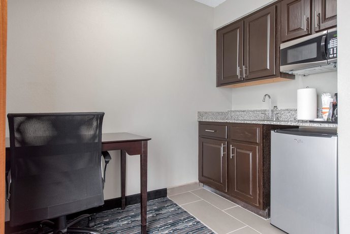 Imagen de la habitación del Hotel Quality Inn And Suites Brownsburg - Indianapolis West. Foto 10
