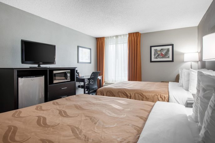 Imagen de la habitación del Hotel Quality Inn And Suites Brownsburg - Indianapolis West. Foto 11