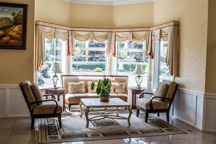 Imagen de los interiores del Hotel Quality Inn And Suites Fife Seattle. Foto 18