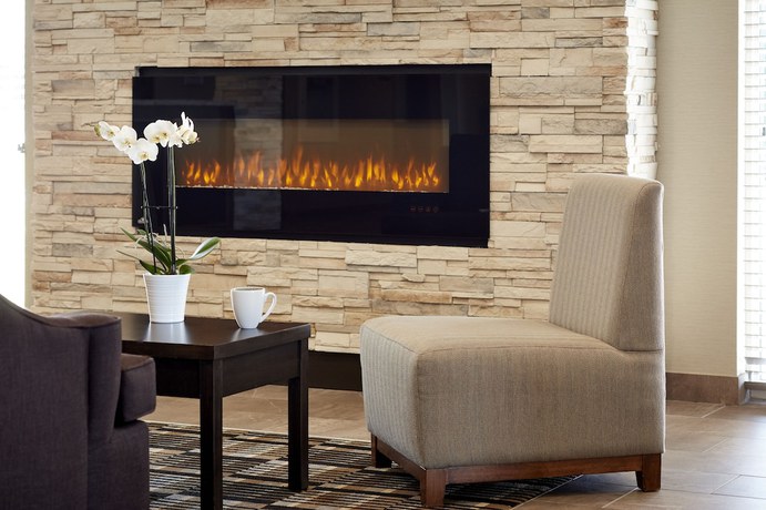 Imagen de los interiores del Hotel Quality Inn And Suites, Kingston. Foto 16