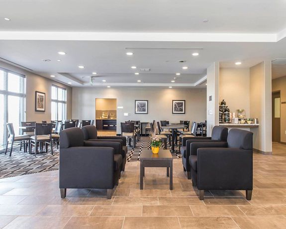 Imagen de los interiores del Hotel Quality Inn And Suites, Kingston. Foto 19