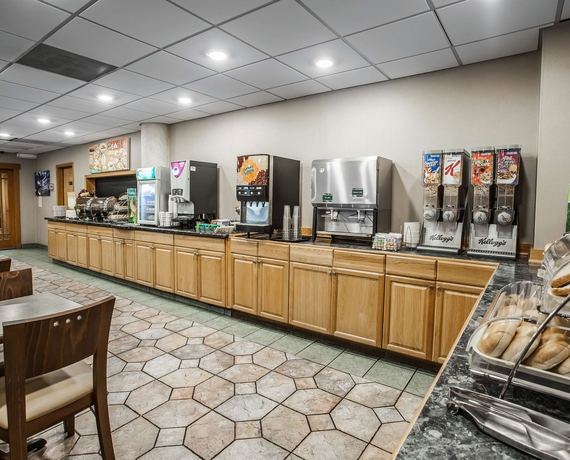 Imagen del bar/restaurante del Hotel Quality Inn And Suites Seattle Center. Foto 4