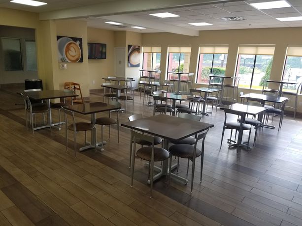 Imagen del bar/restaurante del Hotel Quality Inn And Suites, Star City. Foto 5