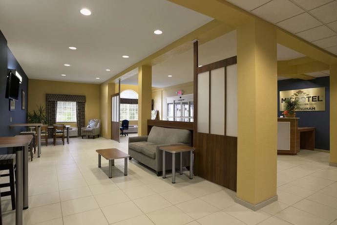 Imagen de los interiores del Hotel Quality Inn And Suites, Washington . Foto 7