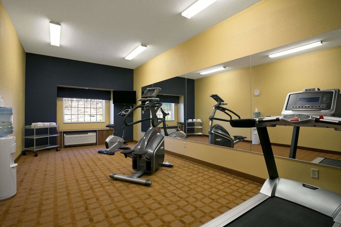 Imagen de los interiores del Hotel Quality Inn And Suites, Washington . Foto 9