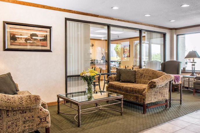 Imagen de los interiores del Hotel Quality Inn Arena. Foto 18