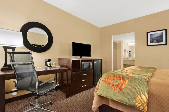 Imagen de la habitación del Hotel Quality Inn Asheville Downtown Tunnel Road. Foto 6