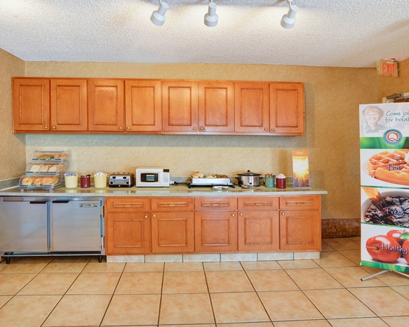 Imagen del bar/restaurante del Hotel Quality Inn At Arlington Highlands. Foto 5