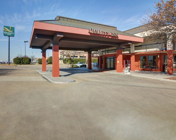 Imagen general del Hotel Quality Inn At Arlington Highlands. Foto 2