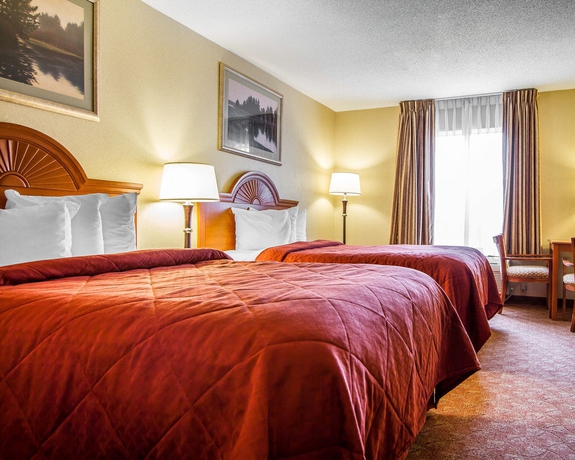 Imagen de los interiores del Hotel Quality Inn At Bangor Mall. Foto 14