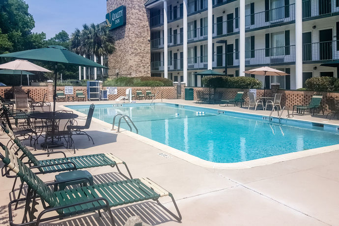 Imagen de los interiores del Hotel Quality Inn At Town Center. Foto 9