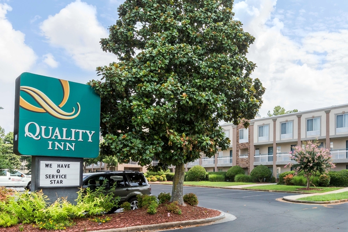 Imagen de los exteriores del Hotel Quality Inn Atlanta Northlake. Foto 11