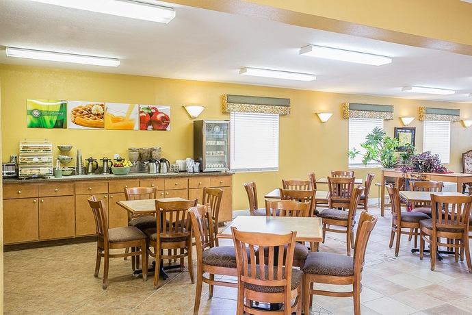 Imagen del bar/restaurante del Hotel Quality Inn Augusta West Near Fort Eisenhower. Foto 4